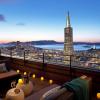 Из президентского номера отеля Mandarin Oriental в Сан-Франциско открывается вид на самое высокое здание в городе - небоскреб "Трансамерика".