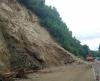 Четвертый раз за 2 недели горные массы обрушились на трассу в Иркутской области