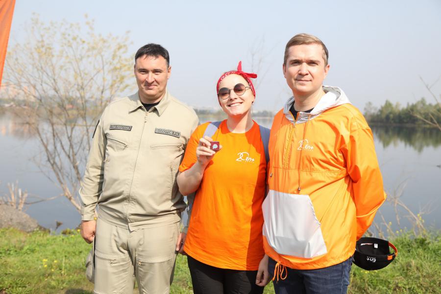 <p>Надежду Ватькину также наградили знаком «Почётный волонтёр».<br />
Волонтёрский проект «360». Иркутск, 2022.<br />
Фото: Андрей Фёдоров</p>
