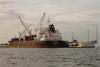 Сотрудники РУСАЛа спасли экипаж корабля, затонувшего в акватории Татарского пролива
