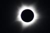 Иркутский любитель астрономии сфотографировал полное солнечное затмение в Австралии