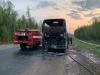 Автобус с пассажирами загорелся на трассе в Иркутской области